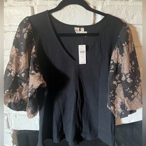 ✨NWT✨ Anthropologie DOLAN Lace Puff-Sleeve Top